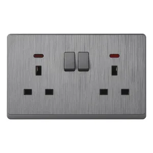 Factory Supply 2 Gang White Smart Power Socket Safe Anti-aging Design 13A British Wall Powersocket