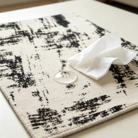 Tapis géométrique jacquard en polypropylène, design monochrome, antibactérien, hauteur de pile 9 mm, fin, antidérapant pour salon et chambre