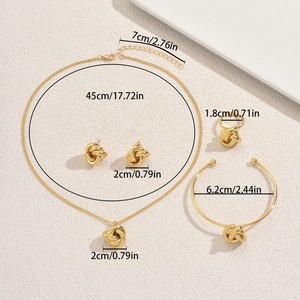 Ensemble de bijoux de style européen et américain, collier, boucles d'oreilles, bracelet, design nœud doré, accessoires de mode pour femmes - Product Image 4