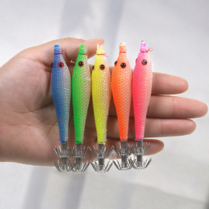 Señuelos Luminosos Artificiales de Camarón y Calamar para Pesca en Aguas Medias y Profundas, Material Metálico ABS con Anzuelos para Lucio, Salmón y Pesca Marina - Product Image 3