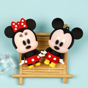 Оптовая продажа, брелоки из ПВХ для Микки Мауса, Детская сумка, подвески для ключей от машины, аксессуары и Подарочная кукла - Product Image 5