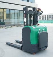 Gerbeur électrique au lithium haute performance HZHI CDDH, capacité de charge 1,5T, levée 3,5M, pneus en polyuréthane pour opérations en entrepôt en allées étroites