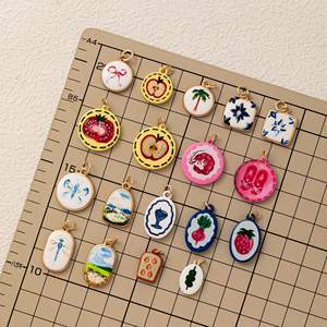 Mode peinture impression fruits fleur arc bricolage pendentif Explosion bijoux accessoires en gros Stock - Product Image 3