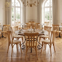 Chaises de salle à manger en bois massif courbé avec dossier croisé et rotin, empilables, pour restaurants, hôtels, salles de banquet, mariages en plein air et réceptions – Vente en gros