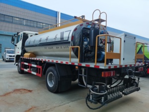 <span class=keywords><strong>Camion</strong></span> distributeur d'asphalte intelligent Dongfeng <span class=keywords><strong>Camion</strong></span> de distribution d'asphalte à direction droite avec pulvérisateur de bitume de 10 tonnes - Product Image 5
