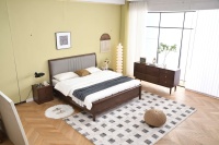 Tempat Tidur Kayu Solid Oak Modern dengan Detail Kancing Tufting Model 001 dari Guansong, Furnitur Kamar Tidur Hemat Biaya