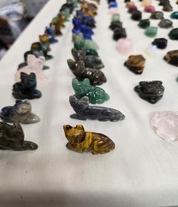 Accent décoratif élégant en pierre sculptée à la main, idéal pour la décoration de la maison, le bureau et la collection de cadeaux artistiques. - Product Image 3