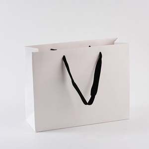 Factory Direct Customized Gift Packaging <b>Bags</b> Shopping <b>Paper</b> <b>Bags</b> Corporate Clothing <b>Stores</b> With Your Logo - Product Image 1