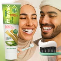 Formule 100% naturelle utilisée pour le blanchiment dentaire professionnel et les soins complets des gencives, dentifrice à base de plantes