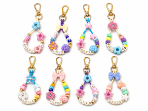 ชุดทำพวงกุญแจ DIY สีพาสเทล พร้อมลูกปัดอะคริลิก ลูกปัดตัวอักษร ลูกปัดโพนี่ เชือก และตัวล็อคแบบก้ามปู - Product Image 4