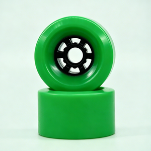 Ruedas <span class=keywords><strong>de</strong></span> Longboard Grandes <span class=keywords><strong>de</strong></span> PU Fundido <span class=keywords><strong>de</strong></span> 83 <span class=keywords><strong>x</strong></span> 52 mm con Impresión Personalizada OEM <span class=keywords><strong>de</strong></span> Fábrica, Tapas Centrales <span class=keywords><strong>de</strong></span> Rueda <span class=keywords><strong>de</strong></span> 83 mm, Ruedas <span class=keywords><strong>de</strong></span> Skateboard en Blanco <span class=keywords><strong>de</strong></span> 83 mm - Product Image 4
