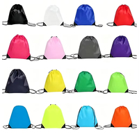Sac à cordon en polyester 210D de couleur unie, imperméable, en nylon, pour le sport en plein air, vente en gros
