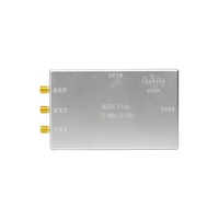 LUOWAVE 1 Canal Tx/Rx Radio Cognitiva USRP B200 70 MHz 6 GHz 61.44MS/s ADC/DAC de 12 bits SDR Módulos RF Inalámbricos USB 2.0 Ppm