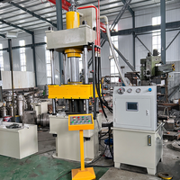 Fabricant de presses à métaux personnalisées formant une presse hydraulique à 4 colonnes de 100 tonnes