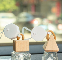 Offre Spéciale – Bouteilles en Verre Vides de 8 ml pour Parfum de Voiture avec Logo Personnalisé – Diffuseur Suspendu pour Voiture