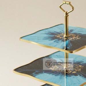 Fournisseur indien de présentoir en résine à 3 niveaux pour cadeau, décoration intérieure et service de desserts disponible en vrac - Product Image 2