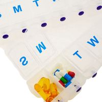 Boîte à pilules personnalisée pour 7 jours, boîte à pilules portable pour les voyages, organisateur de médicaments quotidiens avec grand compartiment