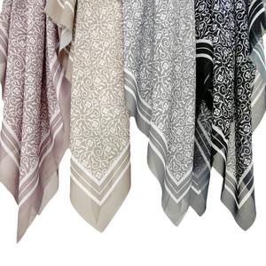 Malasia nueva llegada 110*110cm moda mujer musulmana gasa Hijab poliéster sólido cuadrado Georgette étnico Bandanas cuatro - Product Image 6