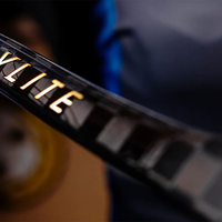 Bâton de hockey sur glace en fibre de carbone Fly P90TM P28 P29 P88 20 30 40 50 55 65 70 75 85 95 Flex JR INT SR toutes couleurs