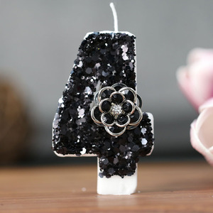 Velas <span class=keywords><strong>de</strong></span> <span class=keywords><strong>Cumpleaños</strong></span> Creativas <span class=keywords><strong>de</strong></span> Cristal Negro con Cera <span class=keywords><strong>de</strong></span> Parafina Hechas a Mano con Forma <span class=keywords><strong>de</strong></span> Rosa Oscura Clásica Misteriosa <span class=keywords><strong>para</strong></span> Mujer/Niña - Product Image 5