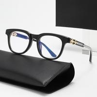 Nouvelles Lunettes de Lecture Unisexe 2026 Tendance Européenne et Américaine à Monture Carrée, Verres PC Anti-Lumière Bleue, Transparentes