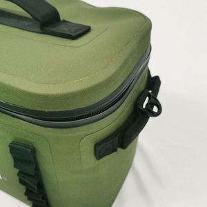 Nouvelle glacière isotherme 8L pour pique-nique, voyage, camping, pêche, rangement de voiture, en TPU 600D imperméable - Product Image 6