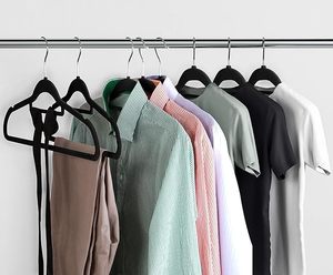 50 Set <b>Black</b> Velvet Hanger with Custom Logo Iron Material Single Tier Durable Modern Design for Boutique Wardrobe Use - Product Image 4