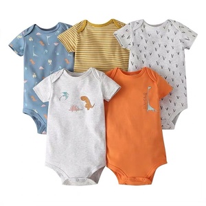 Set di Cinque Pezzi per Neonati, Tutine Estive in Cotone, Body a Maniche Corte per Bambini e Bambine - Product Image 5