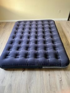 A la venta, cama de aire de diseño doble, colchón de aire <span class=keywords><strong>inflable</strong></span> Flocado de tamaño completo con bomba incorporada - Product Image 5