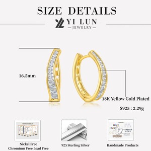 ต่างหูห่วงเกลียวเงินแท้ 925 ชุบทอง 18k ประดับเพชร CZ ทรงบาแกตต์ สำหรับผู้หญิง ขายส่ง - Product Image 5