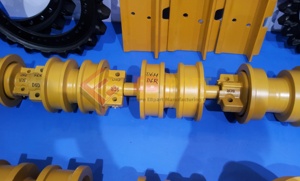 Ролик опорный D4c D4e D4d <span class=keywords><strong>D5</strong></span> D5h D6c D6h D6d D6e, Запчасти для спецтехники, Ролик опорный для бульдозера, Запчасть ходовой части экскаватора - Product Image 3