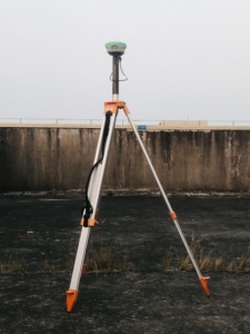 ชุดวิทยุภายนอก L5512 G9L MR4010 GEO-POSITION แบบมือถือ GNSS RTK IP68วิทยุภายนอกมีหลายความถี่20Hz - Product Image 1