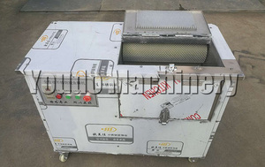 เครื่องขูดเกล็ดปลาแซลมอนอัตโนมัติไฟฟ้าสำหรับใช้ในเชิงพาณิชย์ เครื่องขูดเกล็ดปลาคาร์พ เครื่องขูดเกล็ดและขจัดสิ่งสกปรกจากปลา พร้อมจำหน่าย - Product Image 3