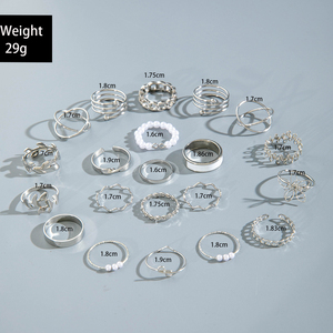 Anillos de Aleación Geométricos de Lujo Ligero Vintage de Gran Venta 2026, Conjunto de Anillos de Mujer con Estilo, Joyería de Moda al por Mayor - Product Image 6