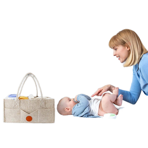 Moderner Khaki-Filzstoff Windel-Caddy-Organizer für Drinnen und Draußen, Kinderzimmer-Aufbewahrungskorb mit Griff für Wickeltisch - Product Image 1