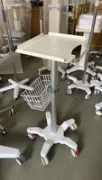 Chariot d'infusion Hochey Medical multifonction en alliage d'aluminium avec base en plaque d'acier