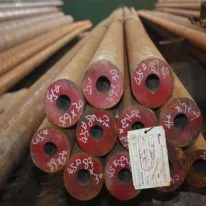 I tubi laminati A caldo di prima qualità dell'acciaio dolce classificano un programma di ferro nero senza saldatura tubi/tubi in acciaio al carbonio