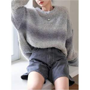 Pull tricoté surdimensionné vintage personnalisé pour femme, col rond, manches longues, anti-boulochage, chaud, pour l'hiver - Product Image 3