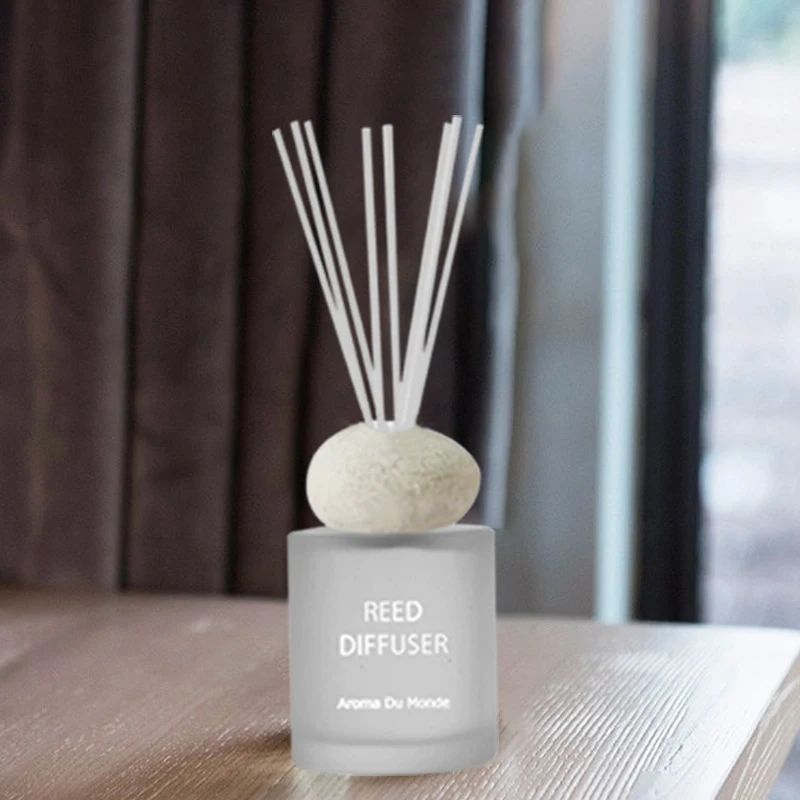 High quality Reed Aroma Diffuser With Rattan Sticks Wholesale Reed Glass Bottle Aromatherapy Oil Room Diffuser