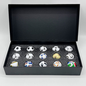 2026 para Pequeños Aficionados al Fútbol: Mercancía, Souvenirs y Coleccionables - Nueva Caja de Regalo Transfronteriza Modelo <span class=keywords><strong>007</strong></span> - Product Image 1
