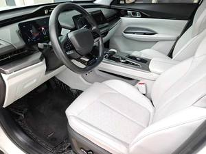 Changan <span class=keywords><strong>Z6</strong></span> Idd SUV 5 places, véhicule à énergie nouvelle, <span class=keywords><strong>hybride</strong></span>, SUV à énergie nouvelle, autonomie de 200 km, véhicule électrique - Product Image 5