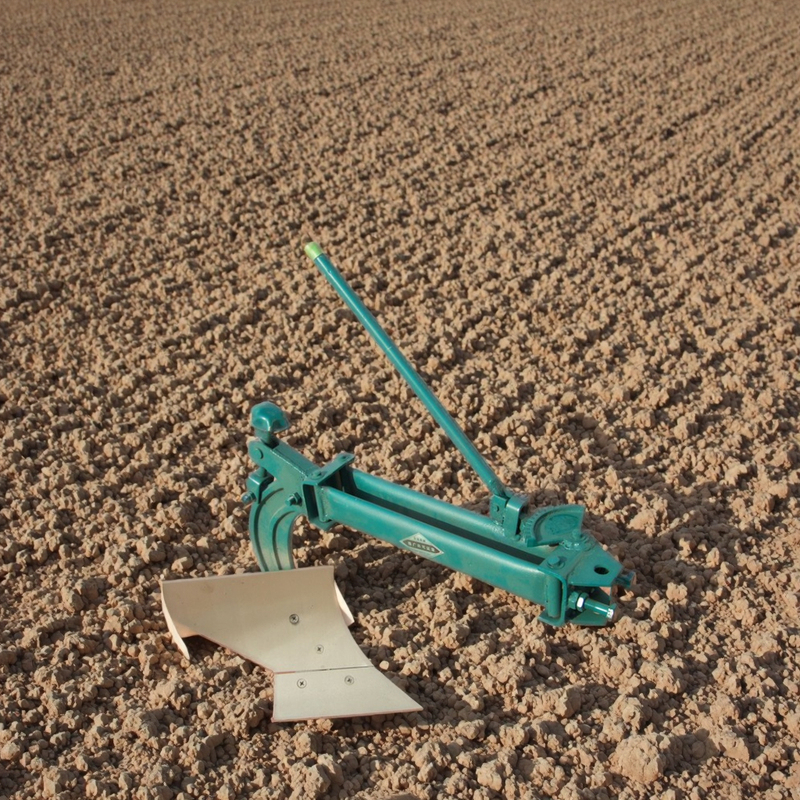 Single Face Single Share Plow Walking