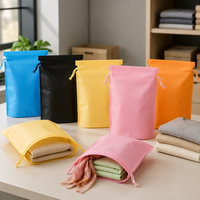 Sacs en plastique PE colorés avec cordon de serrage, sacs de rangement givrés pour vêtements, écharpes, chaussettes, cadeaux, vente en gros