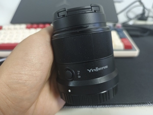 Lente Gran Angular Yongnuo 35mm F1.8 de Segunda Mano, Lista para Enviar, para Cámaras DSLR Fuji// con Montura Prime Focus - Product Image 4