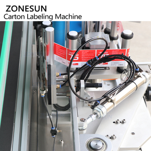 ZONESUN ZS-TB300T Applicateur automatique d'étiquettes adhésives pour boîtes plates, machine d'étiquetage des côtés et des coins des cartons sur trois faces - Product Image 4