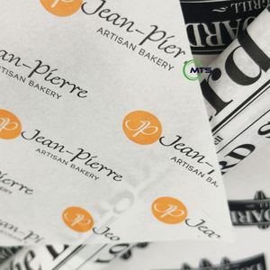 Papier ciré personnalisé anti-graisse simple face, sûr pour les aliments et de taille adaptable avec impression de logo pour l'emballage de biscuits et de lait - Product Image 1