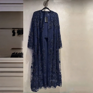 Ensemble deux pièces brodé de sequins 2026 – Nouvelle collection élégante – Abaya de luxe personnalisée à ouverture frontale pour femmes musulmanes – Vente en gros - Product Image 1