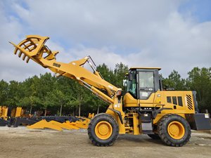 Chargeuse sur pneus compacte agricole multifonctionnelle diesel 4x4 avec <span class=keywords><strong>grappin</strong></span> à bois <span class=keywords><strong>pour</strong></span> la construction et l'ingénierie, fournie par l'usine - Product Image 5