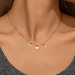 Collar CANNER de Plata 925 con Elegante Diseño de Mariposa y Estrella, Chapado en Oro de 18k, Serie Clover para Niñas - Product Image 6