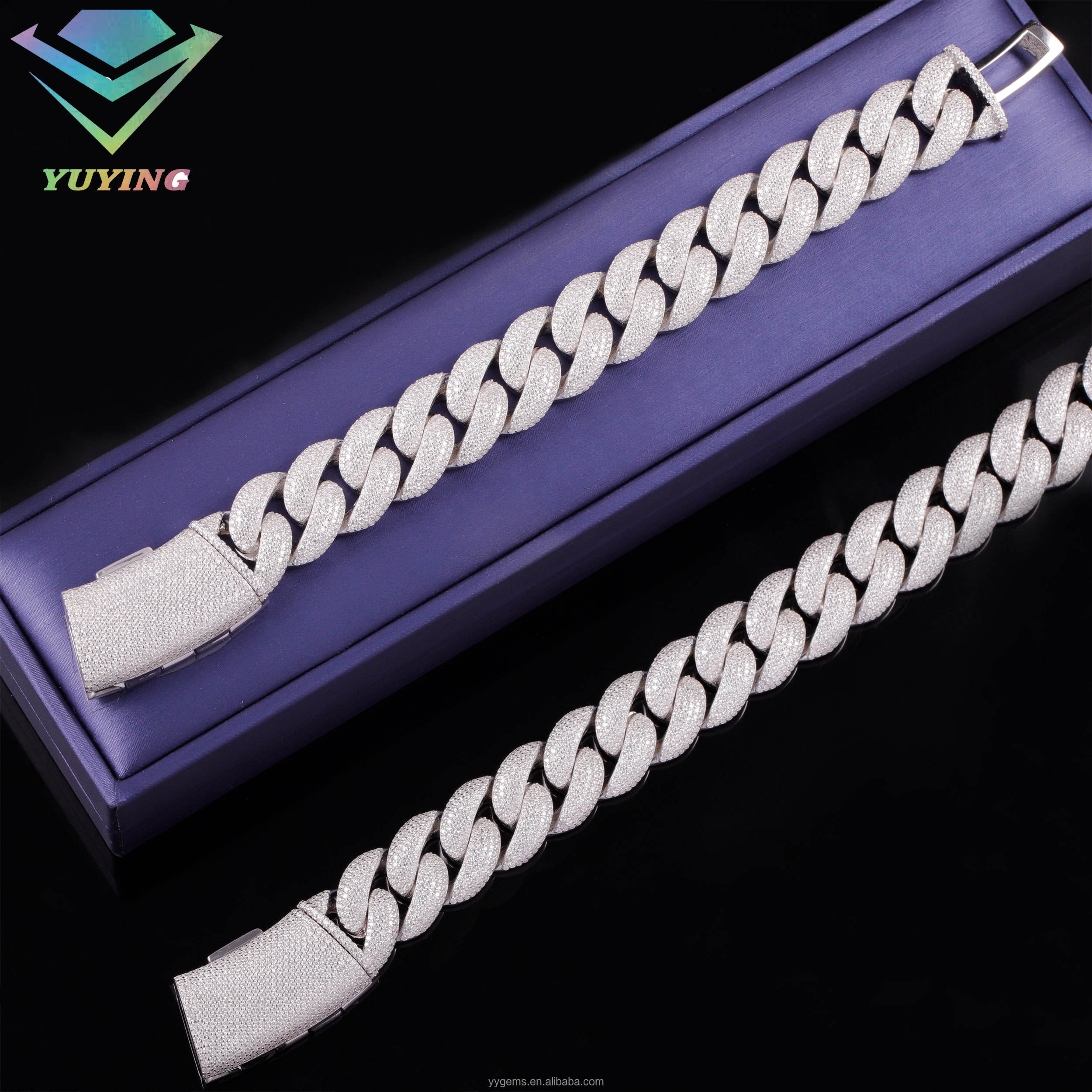 White-18mm curved cuban bracelet